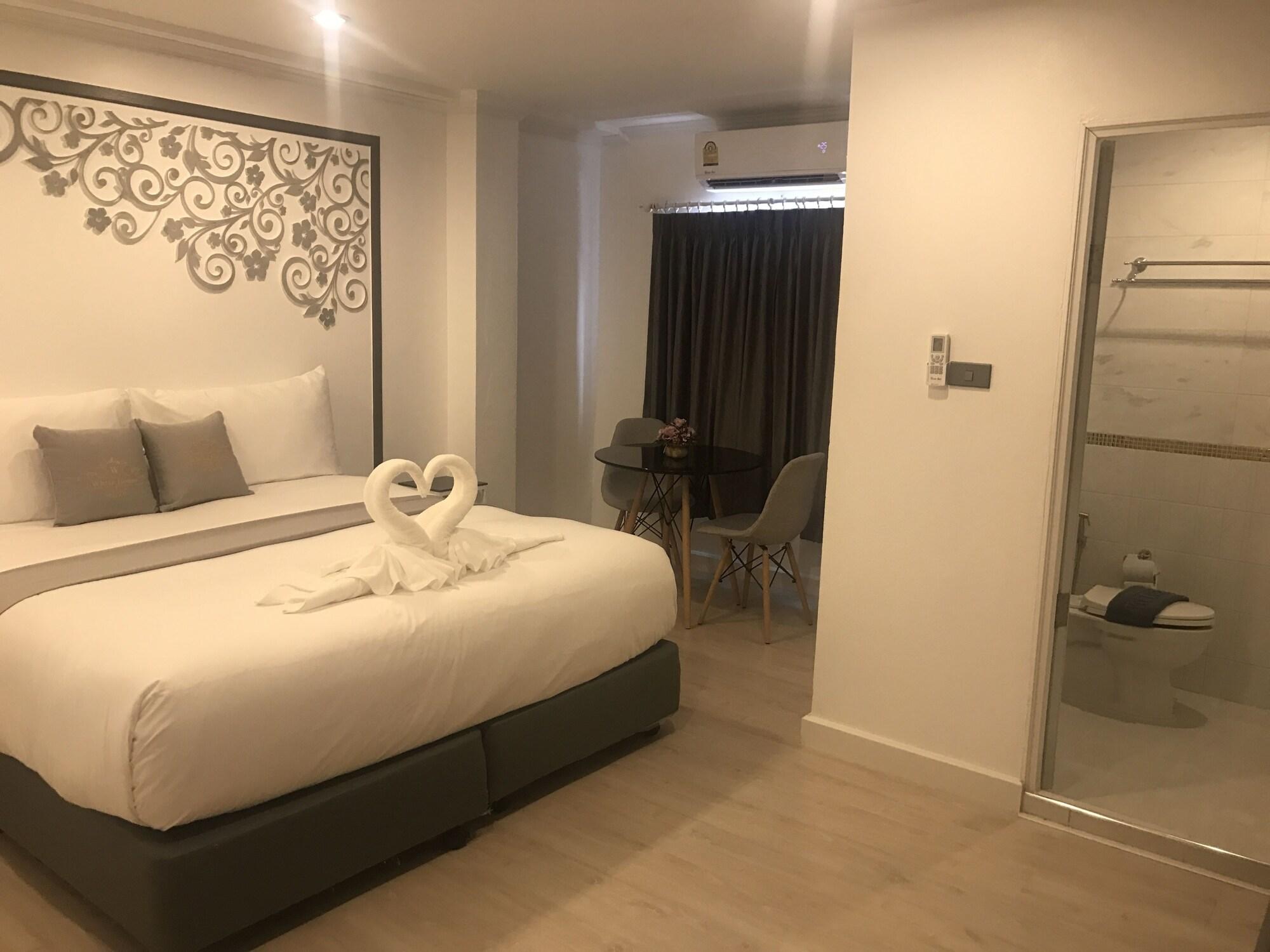 White House By 88 Hotel Phang Nga Luaran gambar